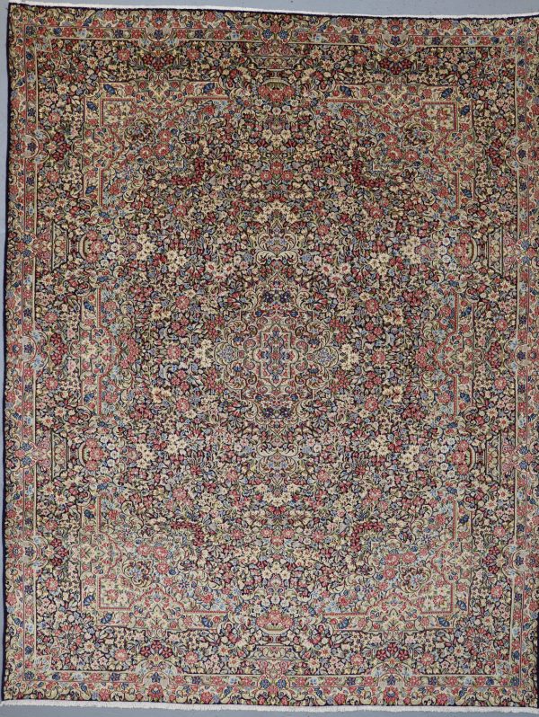 Kerman Persian Rug Traditional Wed Dye Sold (370×287)cm