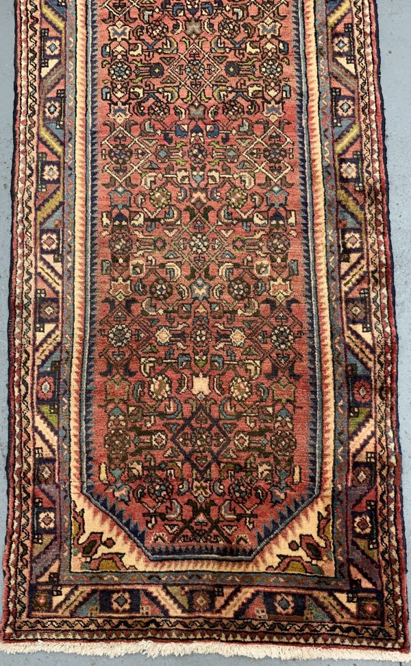 Hossein Abad Double hand knotted Runner Soft Wool Iran (313 x 100)cm