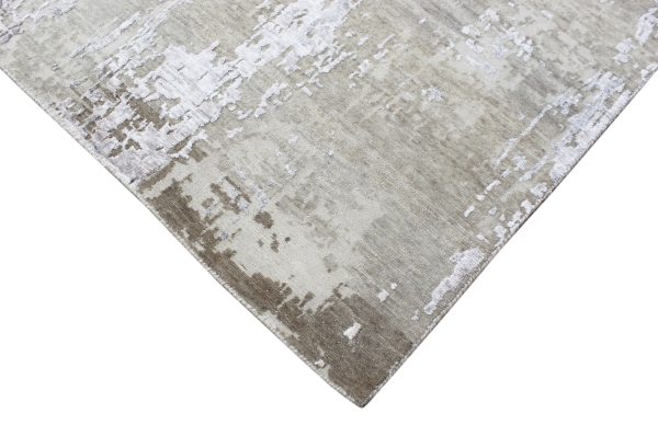 Sand and Snow Modern Rug